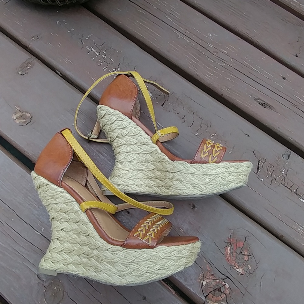 Mossimo Wedge - Picture 5 of 5